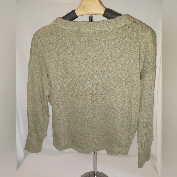 A By Anthropologie Pull Over Crew Neck Sweater - Picture 2 of 4